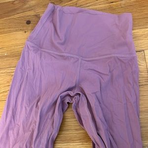 lululemon ribbed aligns velvet dust , size 2